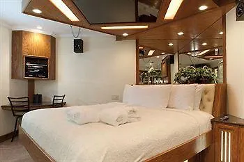 Sybaris Pool - Adults Only Hotel 2*