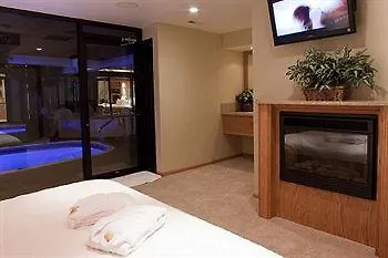 Sybaris Pool - Adults Only Hotel Downers Grove